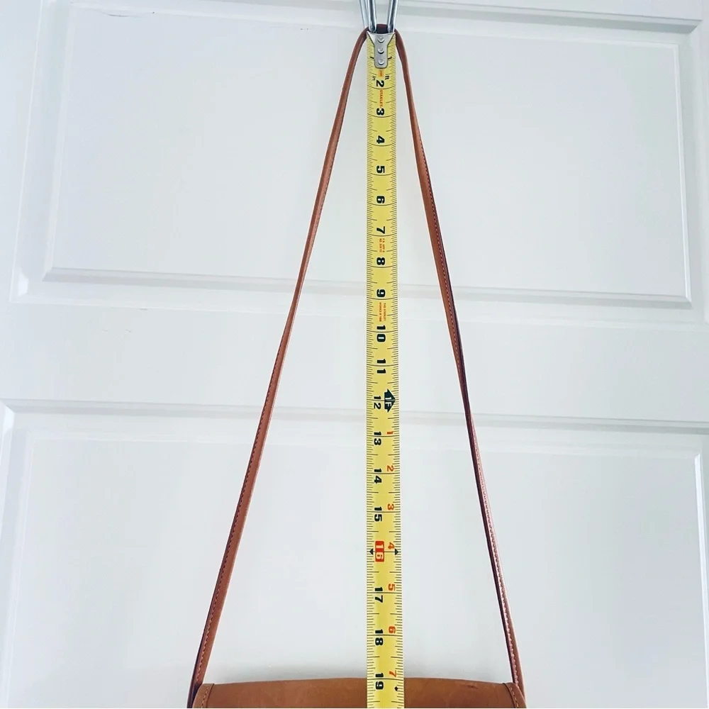 Coach Vintage Leather Tan Single Flap Crossbody Shoulder Cognac Bag - Picture 7 of 16